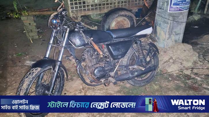 বরিশালে ট্রাকচাপায় ২ যুবক নিহত