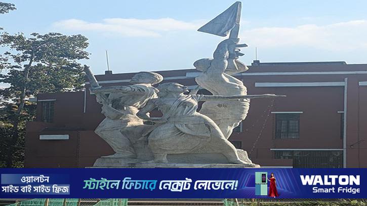 মরণ সাগর থেকে বিজয় ’৭১, স্মৃতিস্তম্ভে জীবন্ত মুক্তিযুদ্ধ