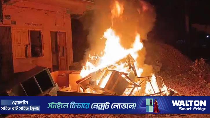 ঝিনাইদহে আ. লীগের দুই নেতার বাড়ি ও ব্যবসা প্রতিষ্ঠানে হামলা