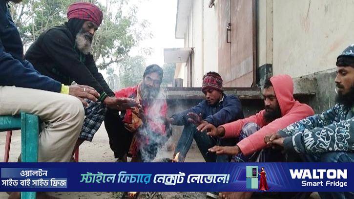 কনকনে শীতে স্থবির দিনাজপুর