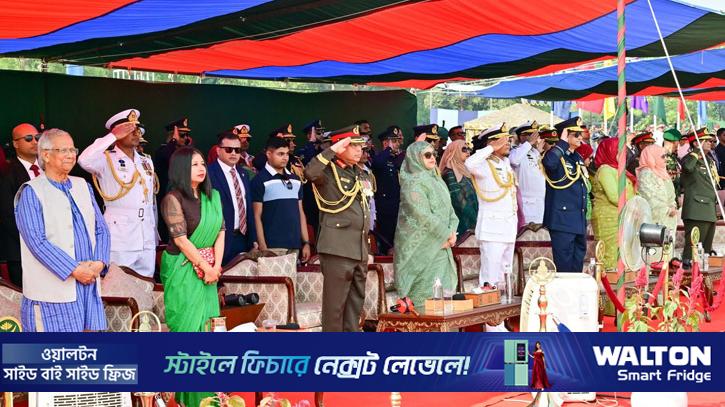 গৌরবের মহিমায় সশস্ত্র বাহিনীর বিজয় দিবস উদযাপন