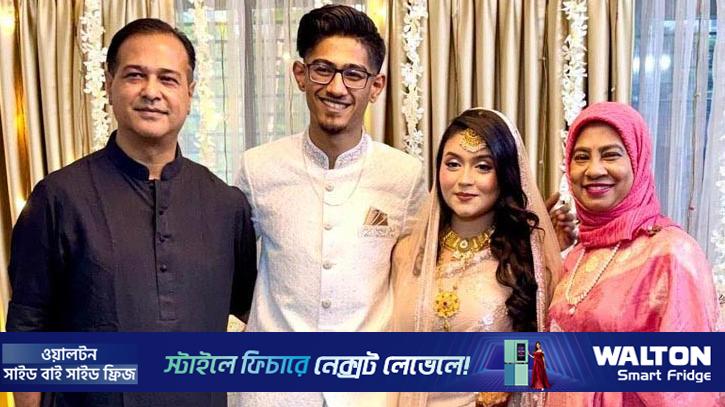 ছেলের বিয়ের খবর জানালেন আসিফ