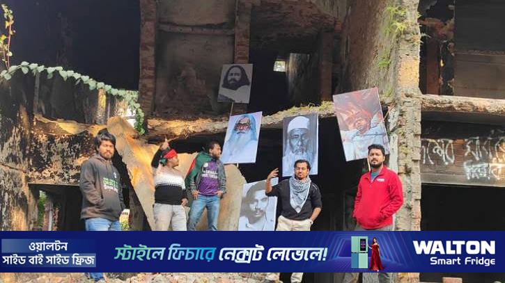 ধানমন্ডি ৩২ নম্বরে ভাসানী, সিরাজুল আলম, সিরাজ শিকদার, মেজর জলিল ও হাদির ছবি