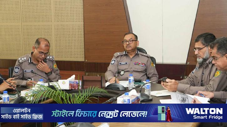 স্বাভাবিক পরিস্থিতি বজায় রেখেই নিরাপত্তা নিশ্চিত করতে হবে: ডিএমপি