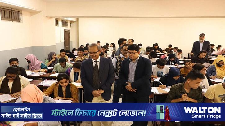 জবিতে ‘ই’ ইউনিটের ভর্তি পরীক্ষা সম্পন্ন, উপস্থিতি ৮১ শতাংশ