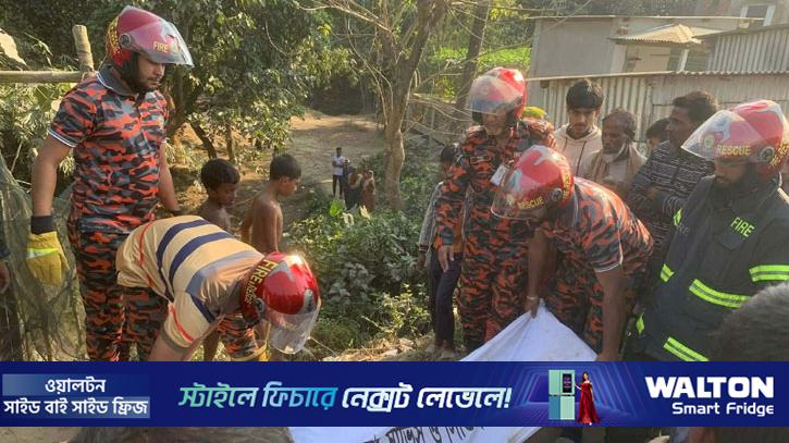 বগুড়ায় ট্রাকের চাকায় পিষ্ট হয়ে মা-ছেলের মৃত্যু