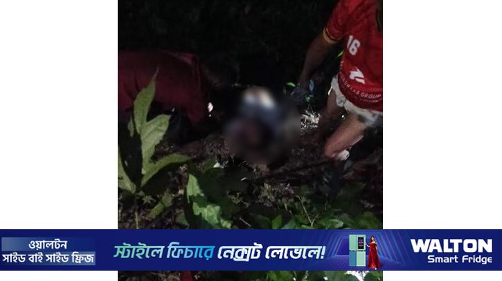 ছুরিকাঘাতে নিহত যুবকের লাশ মিলল কচুরিপানার নিচে