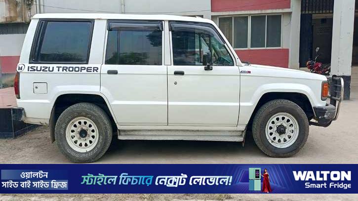 টাঙ্গাইলে জিপ গাড়ি রেখে পালাল ডাকাতদল