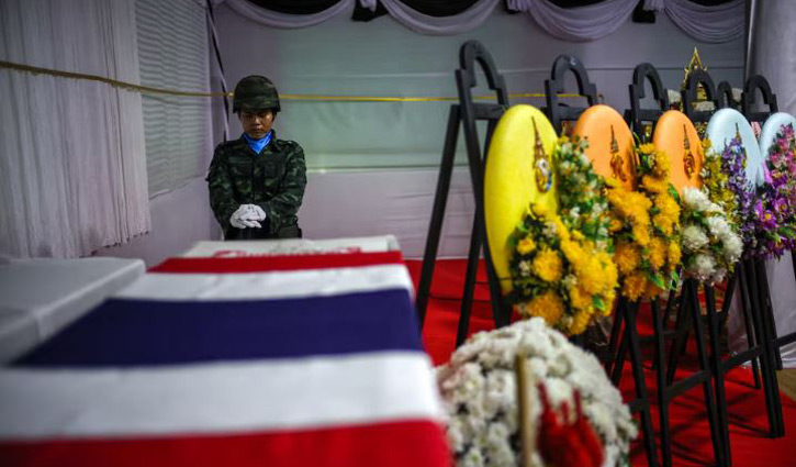 কম্বোডিয়ায় হামলা অব্যাহত রাখার ঘোষণা থাইল্যান্ডের