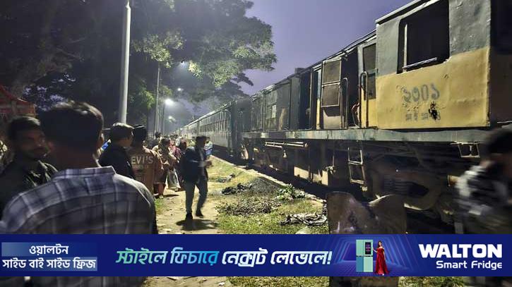 গাজীপুরে ট্রেন বিকল, সাময়িক অচলাবস্থা