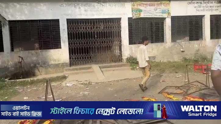 নোয়াখালীতে বুলুর নির্বাচন কমিটি গঠনের সভায় হামলা-ভাঙচুর