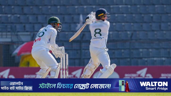 প্রথম ইনিংসে ব্যাট করছে আয়ারল্যান্ড