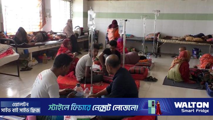 বরগুনায় শীত মৌসুমেও কমছে না ডেঙ্গু