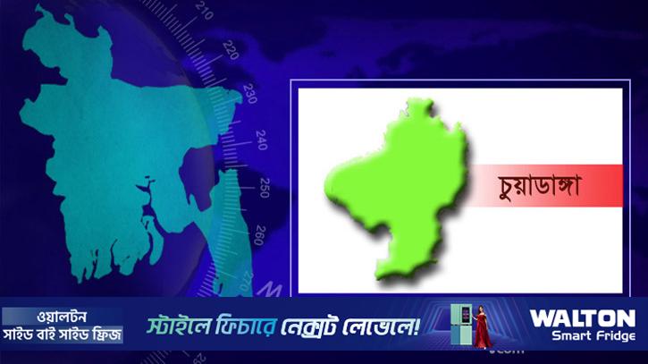 চুয়াডাঙ্গায় মোটরসাইকেল থেকে ছিটকে পড়ে স্ত্রী নিহত