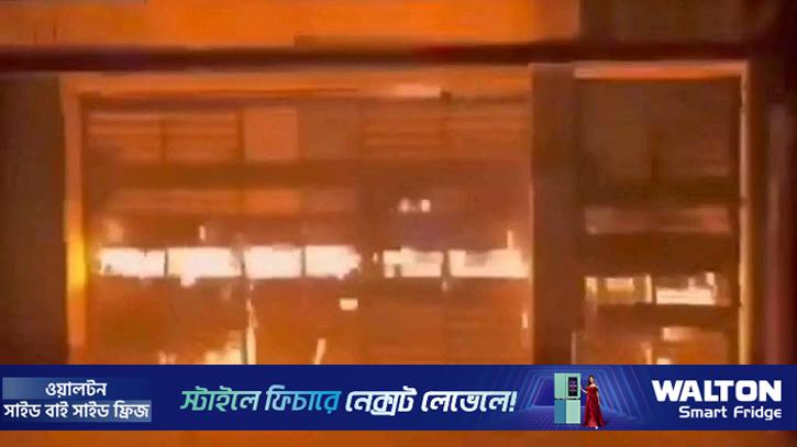 ডাকসু নেত্রী রাফিয়ার বাসার গেটে ককটেল বিস্ফোরণ, মামলা