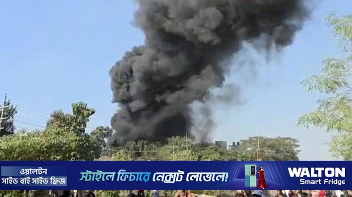 গাজীপুরে কয়েল কারখানায় আগুন, নিয়ন্ত্রণে ৪ ইউনিট