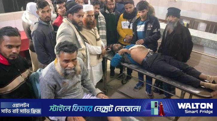 সিরাজগঞ্জে জামায়াতের প্রার্থীর উপরে হামলা, আহত ১২