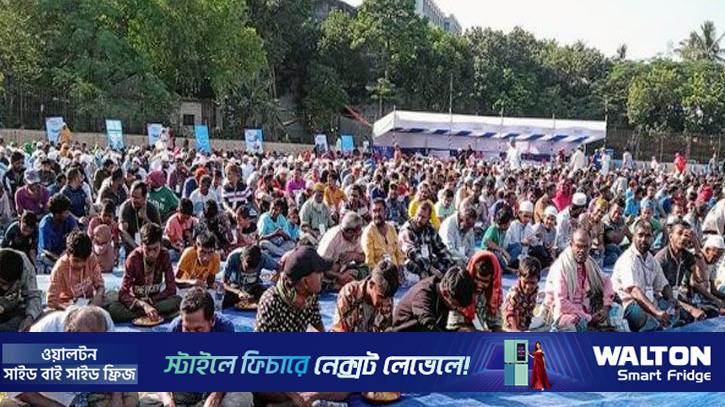 খুলনায় দেড় হাজার অসহায় মানুষকে ‘মেহমানদারি’ 