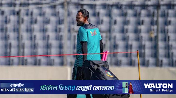 মুশফিকুর পারফরম‌্যান্স করেই নিজেকে কিংবদন্তির স্থানে নিয়ে গেছে: সিমন্স