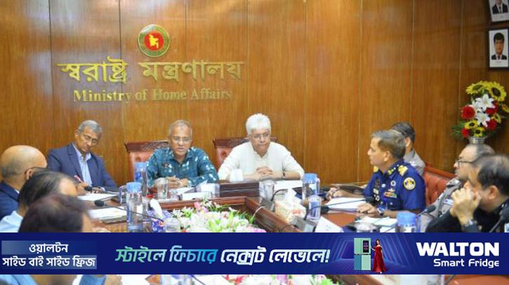 রায় ঘিরে কোনো অস্থিরতা নেই, বিজয় দিবসেও শঙ্কা নেই: স্বরাষ্ট্র উপদেষ্টা