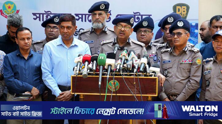 পুলিশের সঙ্গে খারাপ আচরণ করবেন না: ডিএমপি কমিশনার