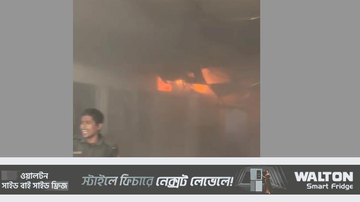বাংলাদেশ মেডিকেল বিশ্ববিদ্যালয়ে আগুন