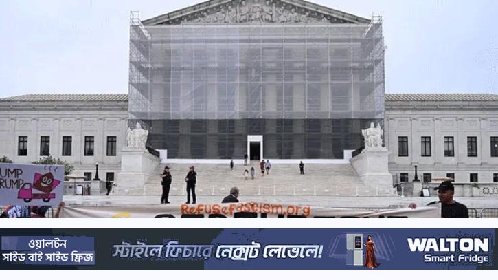 মার্কিন জন্মসূত্রে নাগরিকত্ব প্রশ্নে মামলা শুনবে সুপ্রিম কোর্ট