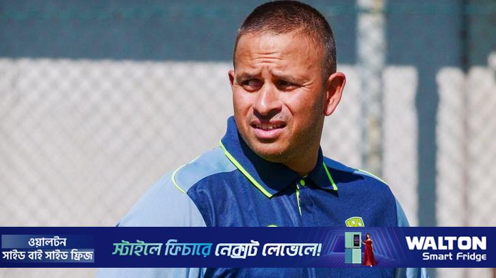 ছিটকে গেলেন খাজা