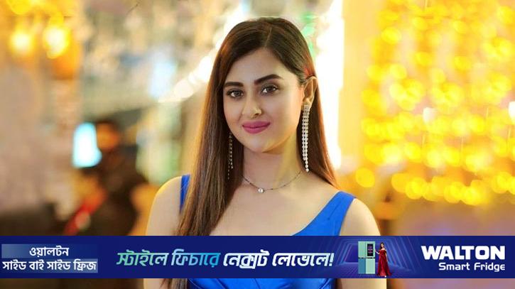 বৃদ্ধাশ্রমে বুবলীর জন্মদিন