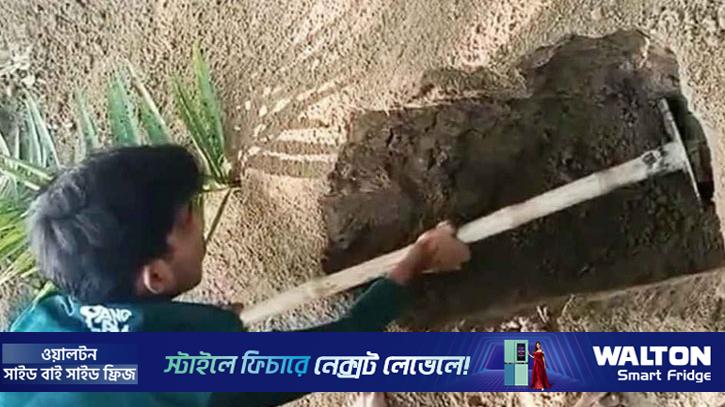 কবর থেকে ভেসে এল মোবাইলের রিংটোন