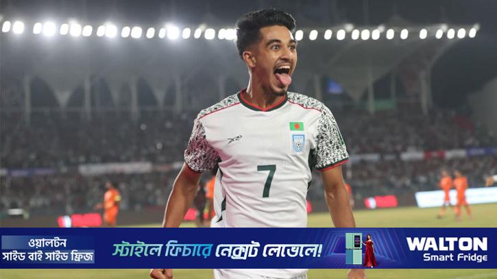 বাংলাদেশ–ভারত: প্রথমার্ধে ১ গোলে এগিয়ে হামজারা