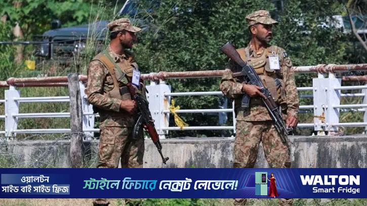 পাকিস্তানে নিরাপত্তা বাহিনীর অভিযানে ১৫ সন্ত্রাসী নিহত
