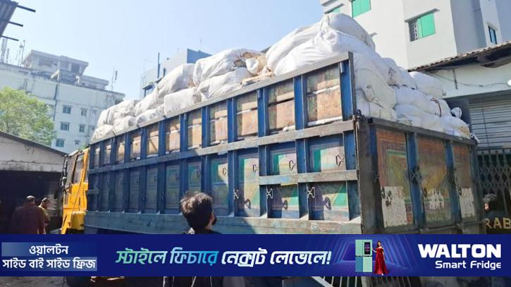 বগুড়ায় ২৬ হাজার কেজি নিষিদ্ধ পলিথিন জব্দ, ৩ জনের কারাদণ্ড