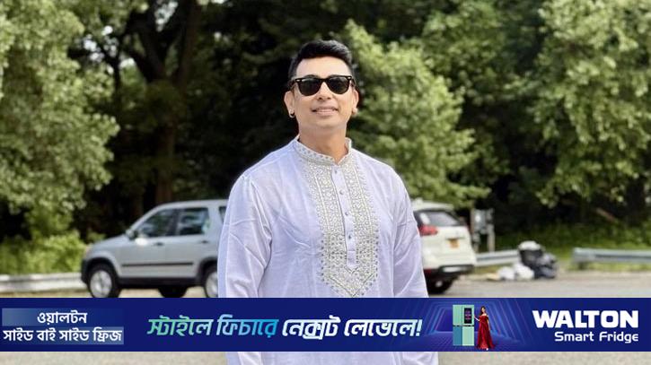 ওমরাহ পালন করতে সৌদিতে জায়েদ খান