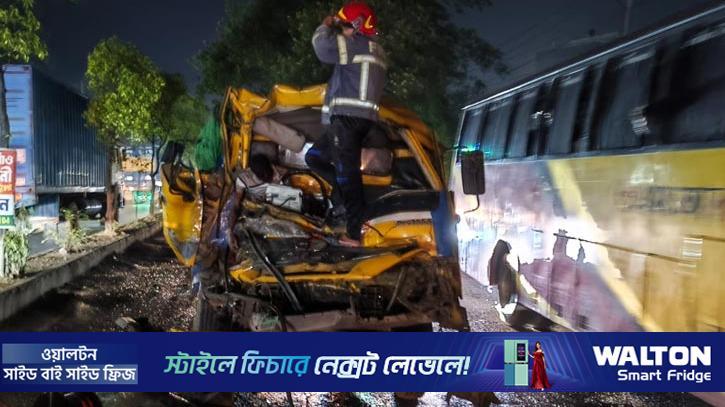 সোনারগাঁয়ে ভয়াবহ সড়ক দুর্ঘটনায় নিহত ২