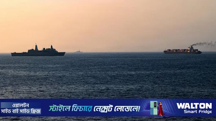 হরমুজ প্রণালিতে ইরানের প্রতিরক্ষাব্যবস্থায় হামলার পরিকল্পনা করছে যুক্তরাষ্ট্র