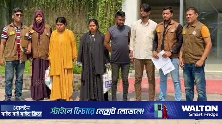 নরসিংদীতে হানি ট্র্যাপ চক্রের ৪ সদস্য গ্রেপ্তার