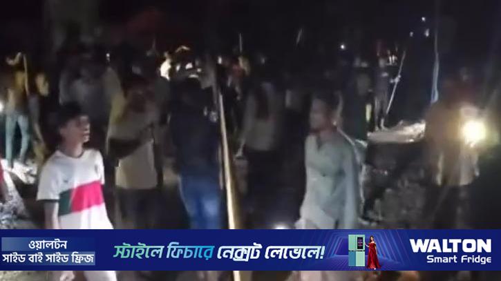 সরাইলে টর্চ জ্বালিয়ে পৃথক সংঘর্ষ, আহত ২৫