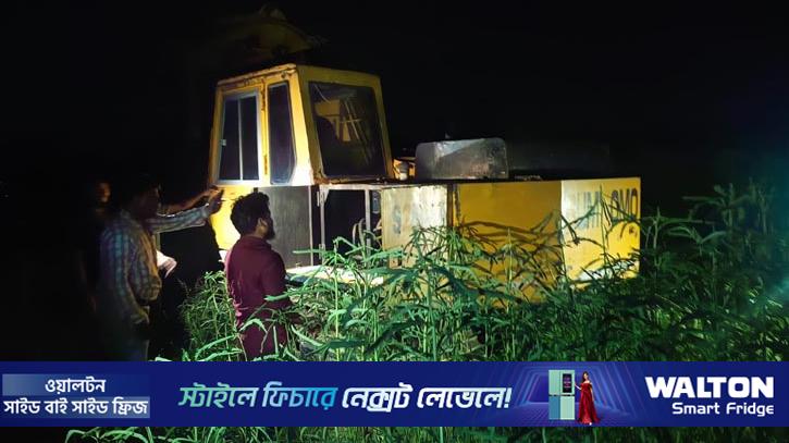 কৃষি জমির মাটি কাটা বন্ধে রাতে ভ্রাম্যমাণ আদালতের অভিযান