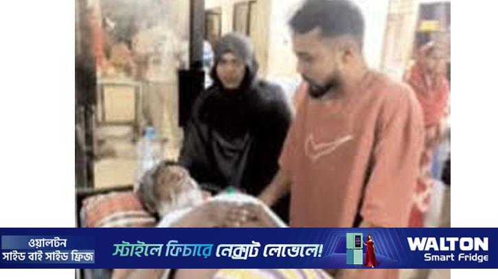 পার্সেলের প্যাকেট খুলতেই বিস্ফোরণ, ভ্যানচালক আহত