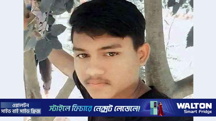 বাবাকে বাঁচাতে গিয়ে পানিতে ডুবে প্রাণ গেল ছেলের