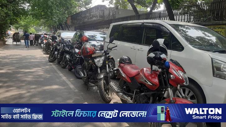 তেলের জন্য আজও পাম্পে দীর্ঘ সারি