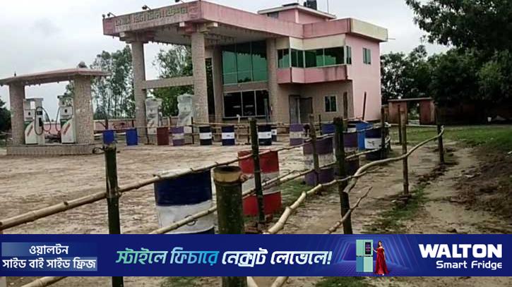 হিলিতে ফুয়েল কার্ডে স্বস্তিতে তেল মিলছে