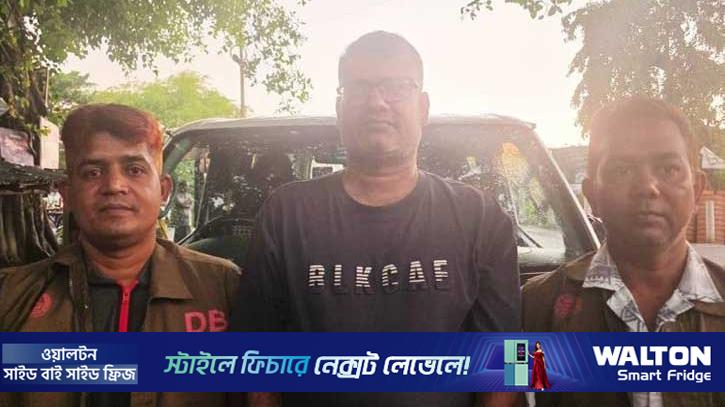 কুষ্টিয়ায় মানি লন্ডারিং মামলায় ইকবাল শেঠ গ্রেপ্তার