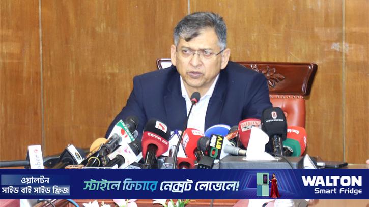 আইনশৃঙ্খলা নিয়ন্ত্রণে কঠোর অবস্থানে সরকার: স্বরাষ্ট্রমন্ত্রী