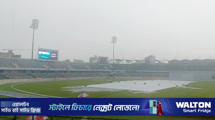 মুমিনুল-শান্তর ব্যাটে শতরান পেরিয়ে বাংলাদেশ