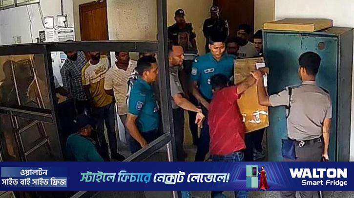টেন্ডার বাক্স ছিনতাইয়ের ঘটনায় যুবদলের ২ নেতা বহিষ্কার, হয়নি মামলা
