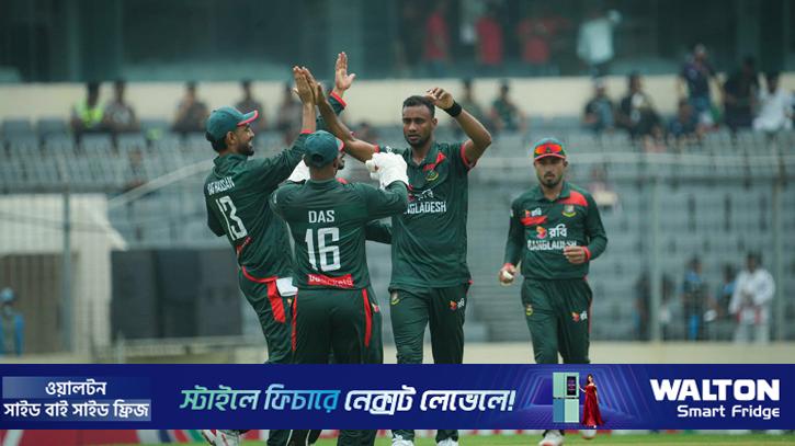 ‘আন্তর্জাতিক ক্রিকেটে সেকেন্ড টিম, থার্ড টিম বলে কিছু নেই’