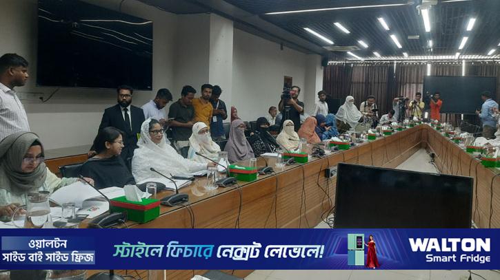 মনোনয়ন জমা দিতে ইসিতে জামায়াত জোটের নারী প্রার্থীরা