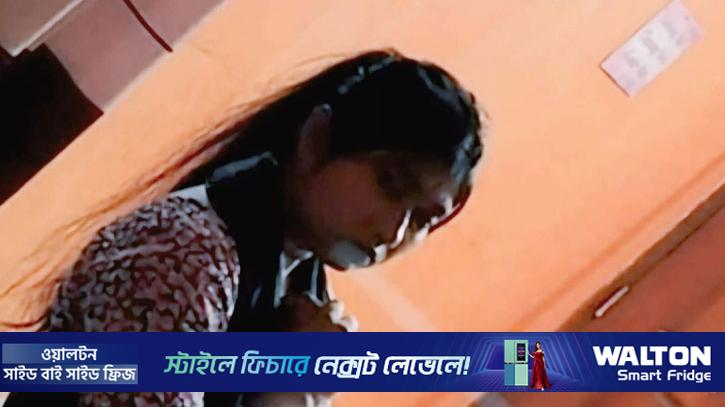 বিএনপি নেত্রীর প্রক্সি পরীক্ষা দি‌তে গি‌য়ে কলেজছাত্রী আটক